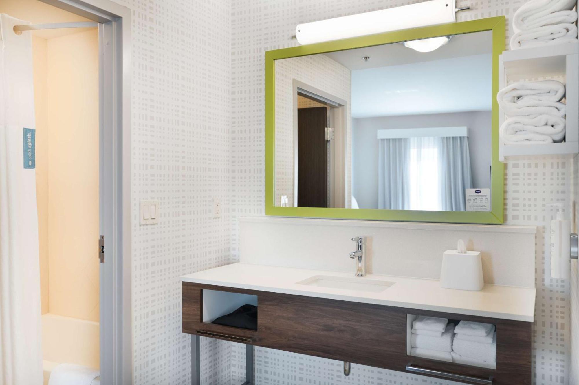 Hampton Inn And Suites Tulsa Central Екстериор снимка